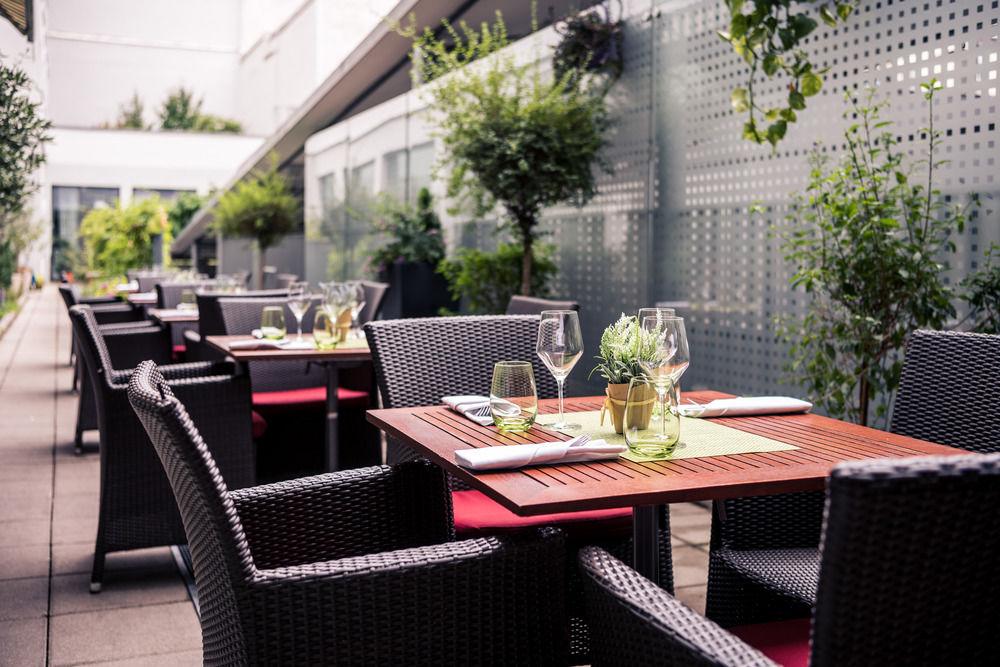Courtyard By Marriott Munich City Center Экстерьер фото