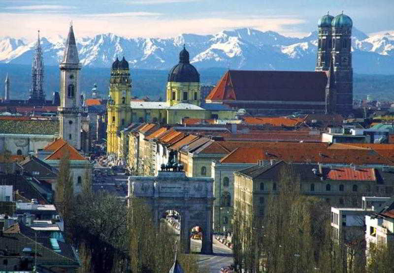 Courtyard By Marriott Munich City Center Экстерьер фото