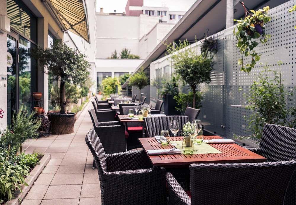 Courtyard By Marriott Munich City Center Экстерьер фото