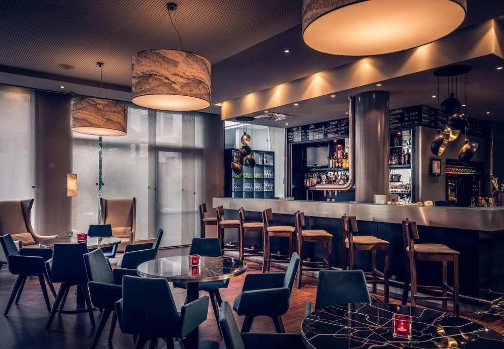 Courtyard By Marriott Munich City Center Экстерьер фото