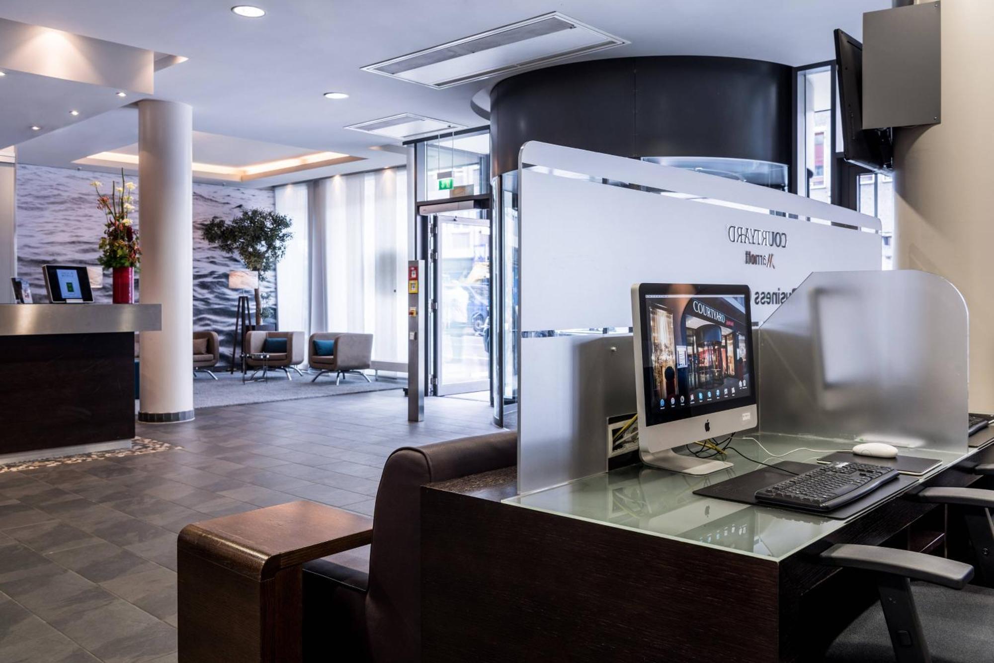 Courtyard By Marriott Munich City Center Экстерьер фото