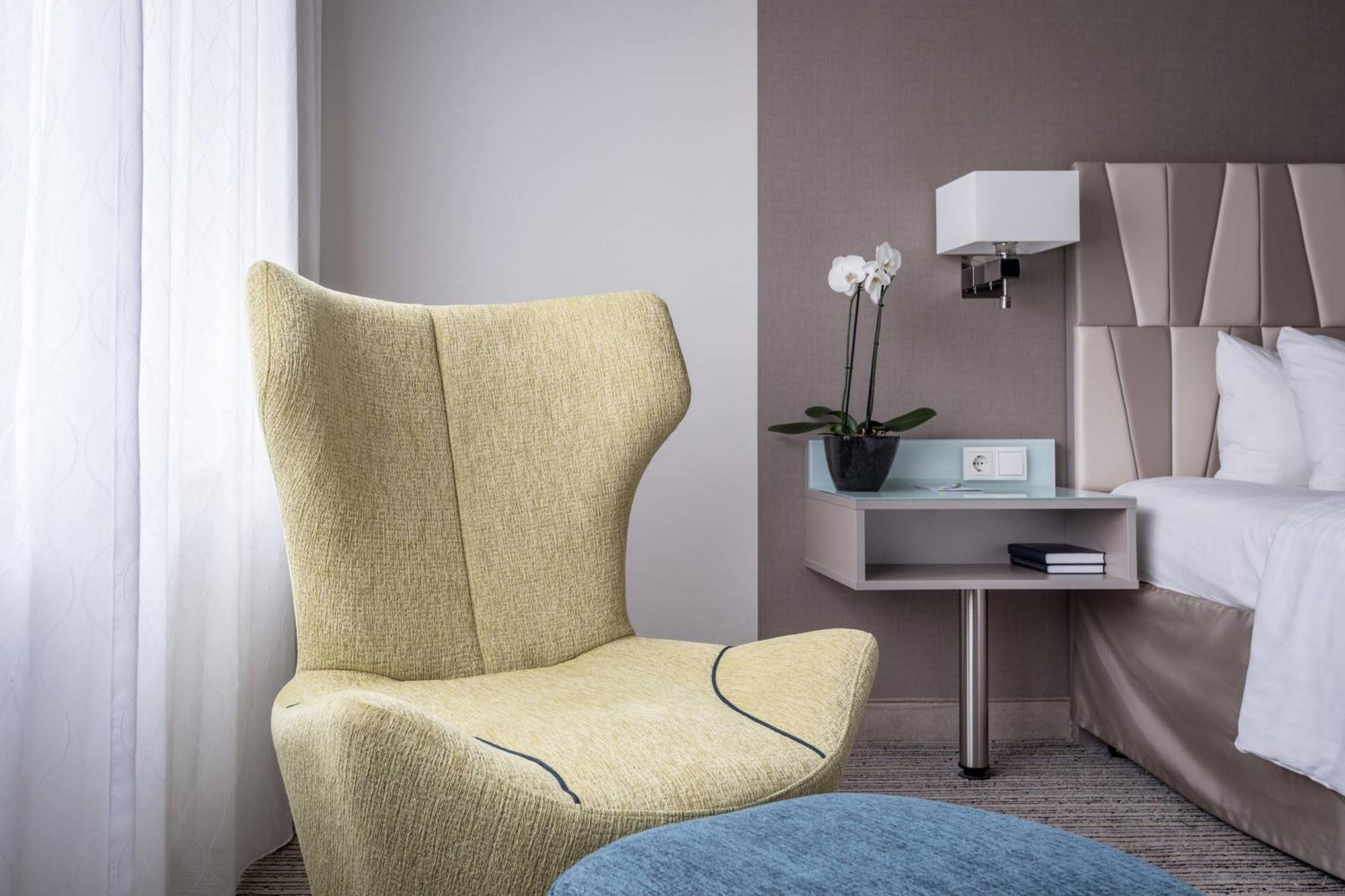 Courtyard By Marriott Munich City Center Экстерьер фото