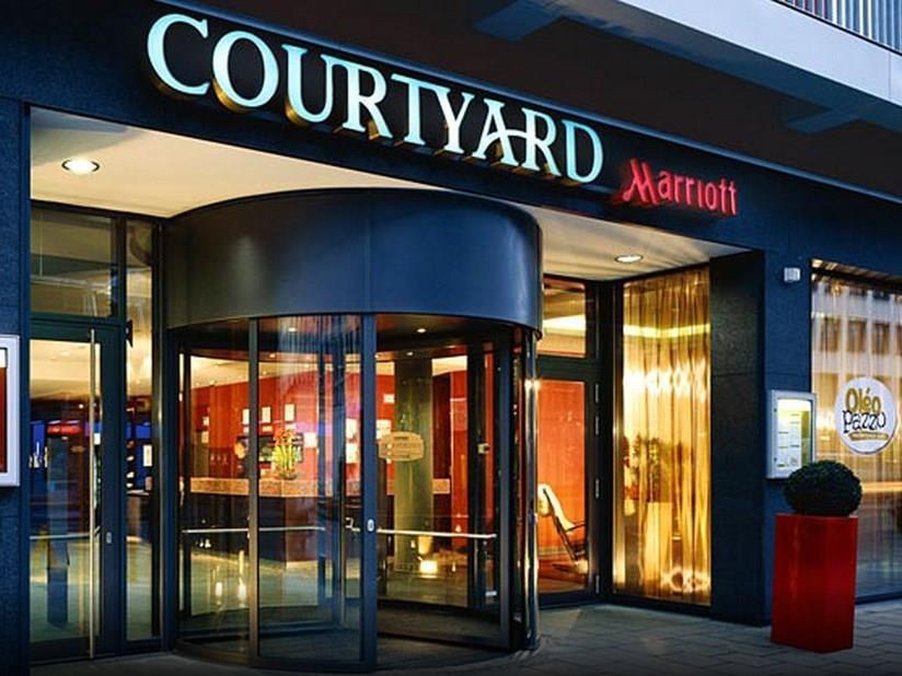 Courtyard By Marriott Munich City Center Экстерьер фото