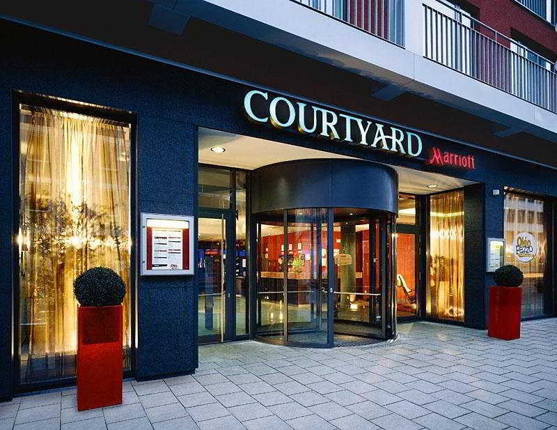 Courtyard By Marriott Munich City Center Экстерьер фото